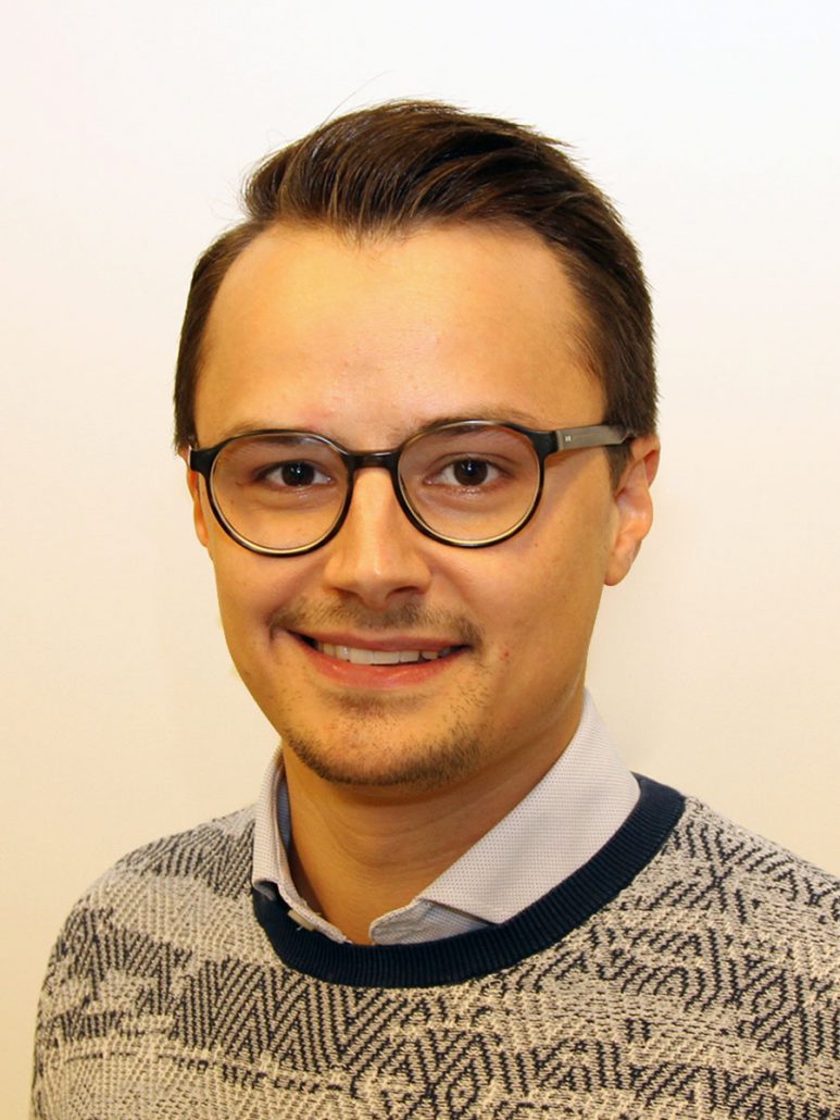 <center>Marc Zeppenfeld</center>